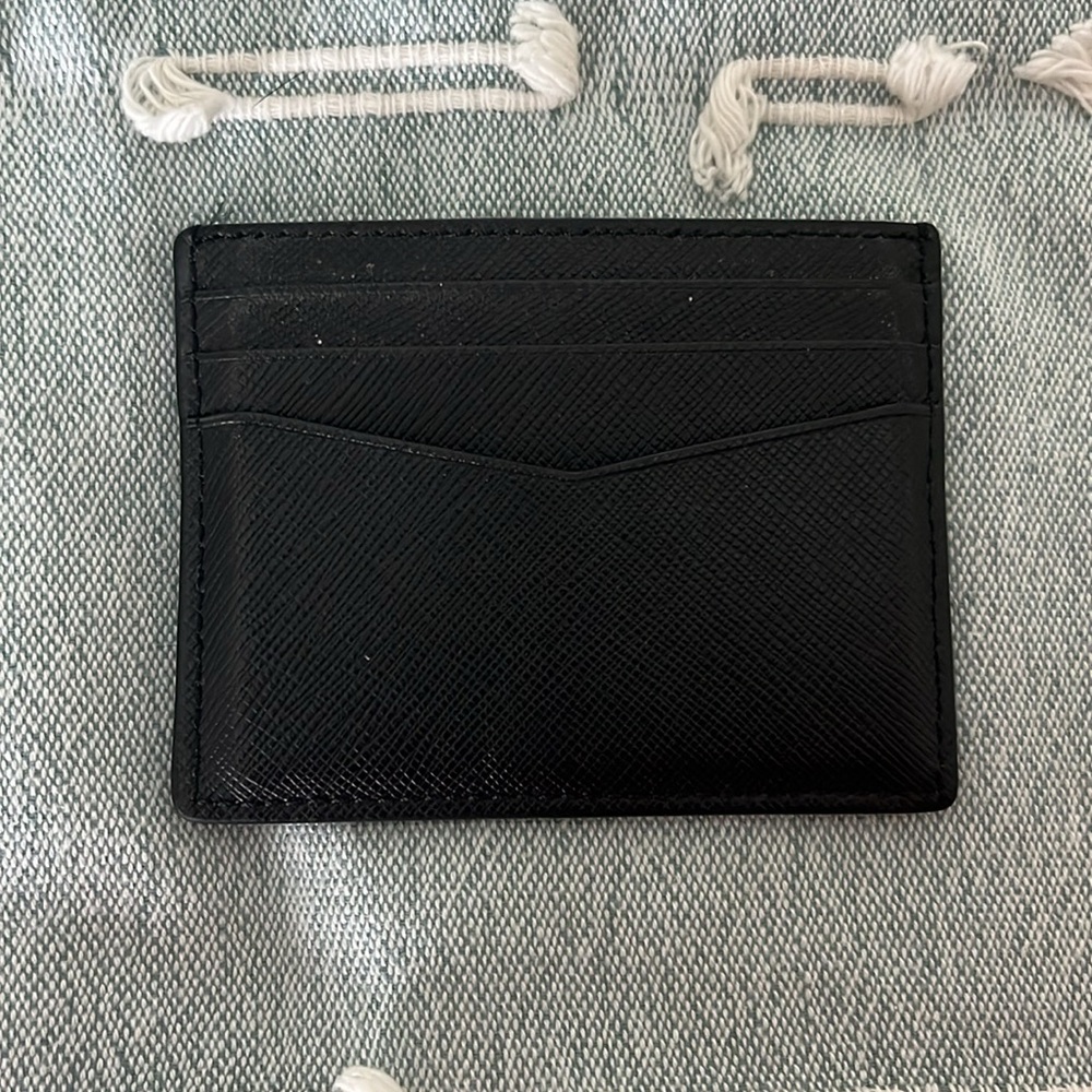 Like new Kate Spade Cardlet - Picture 2 of 2